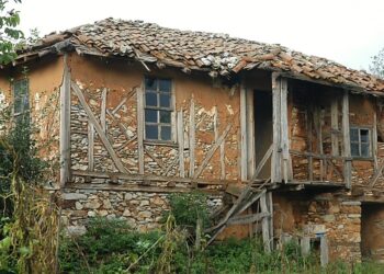 Hisseli Tapularda Çözüm Yolu; Ortaklığın Giderilmesi: Peki İzale-i Şuyu Nedir?